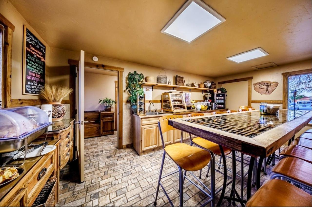 Stone Lizard Lodge Blanding Zewnętrze zdjęcie